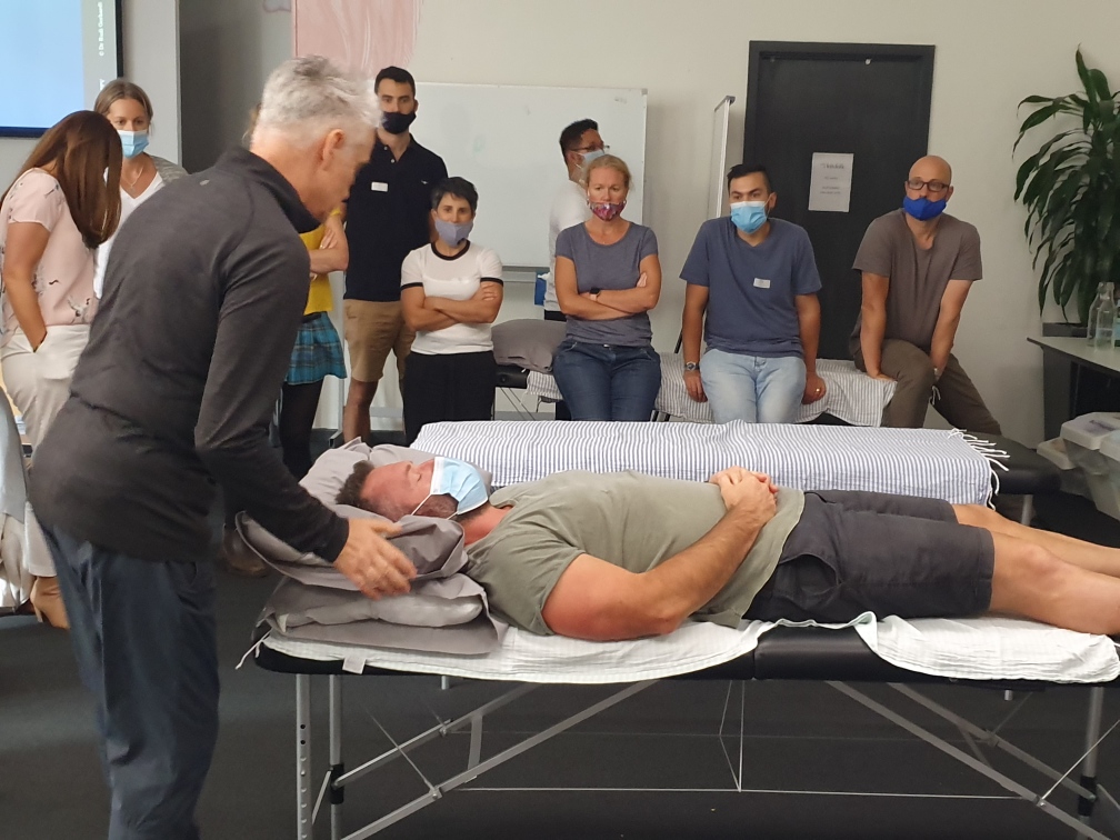 Vertigo CPD: Rudi is a graduate of Sports-Physiotherapy (Munich, 1984), Osteopathy (Belgium, IAO, 1999) and B.Sc. Anatomy (UNSW, 2002). He has more than 20 years of lecturing and tutoring experience including Anatomy (UNSW), Neuroanatomy & Clinical Reasoning (UWS), and Neuroscience, Histology, Embryology and Osteopathy skills (SCU) as well as extensive CPD and at conference presentations. Rudi’s special interest is in the field of neuroscience, especially the vestibular and balance system, where he has devoted hundreds of hours study, and has obtained a ‘Certificate of Vestibular Rehabilitation’. He is the founder of Life Quality & Health in Murwillumbah.